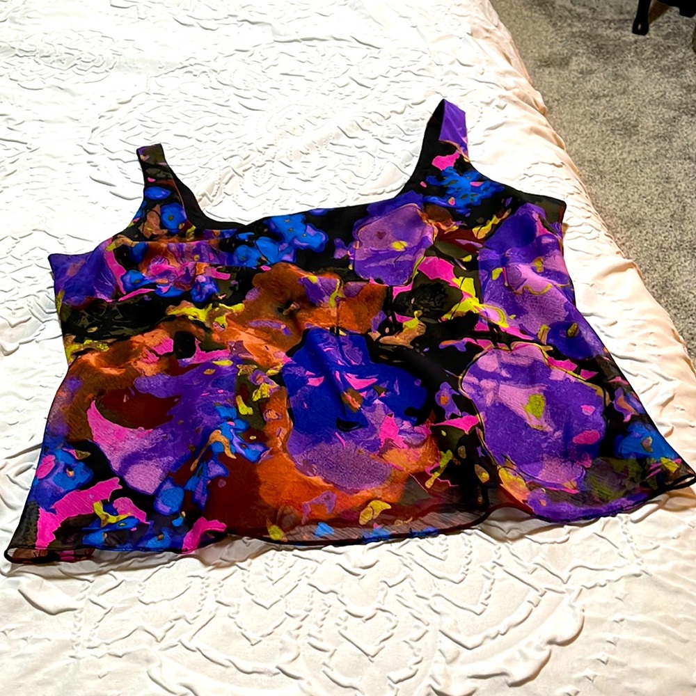 Sleeveless top